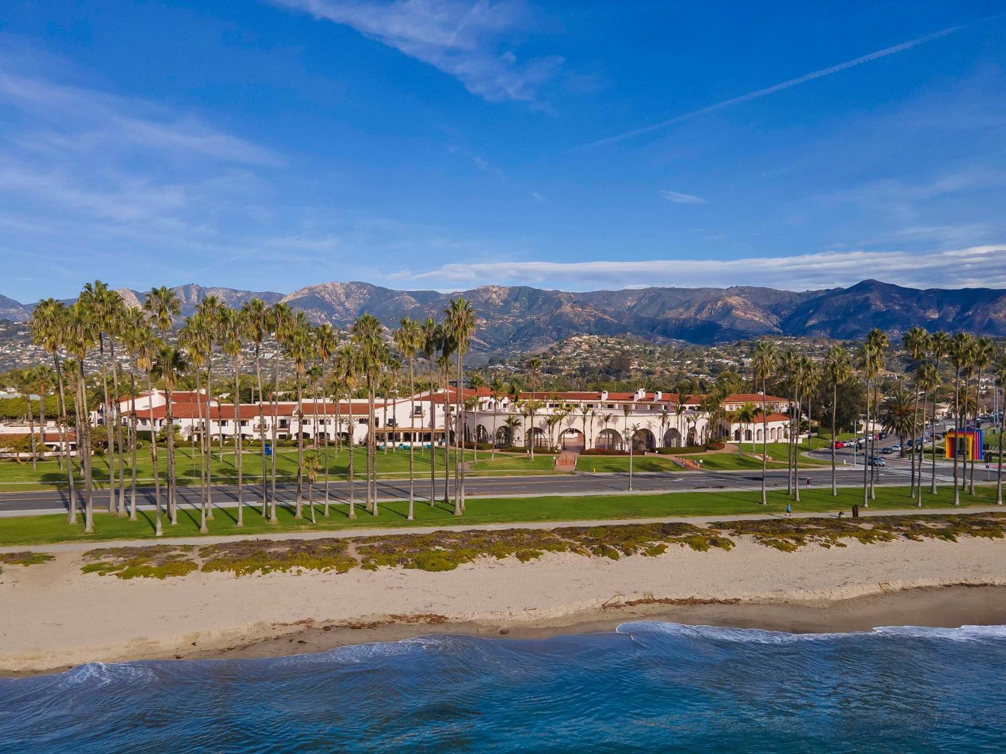 Hilton Santa Barbara Beachfront Resort Exterior photo